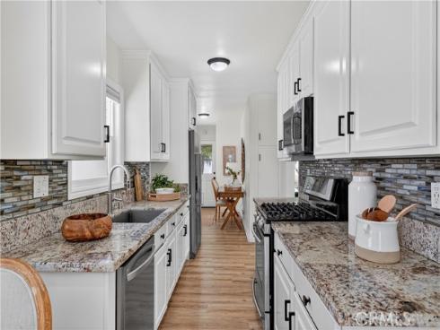 129 14th , Seal Beach, CA