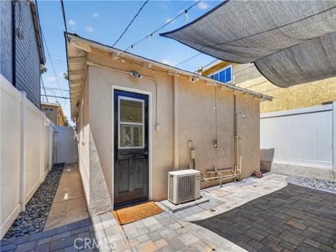 129 14th , Seal Beach, CA