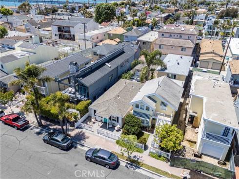 129 14th , Seal Beach, CA