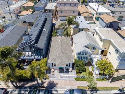 129 14th , Seal Beach, CA