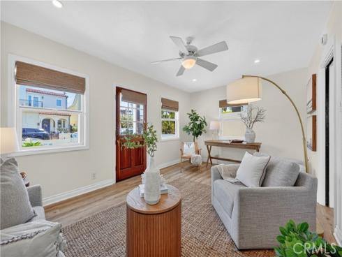 129 14th , Seal Beach, CA