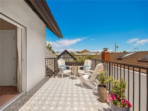 455 Galleon , Seal Beach, CA