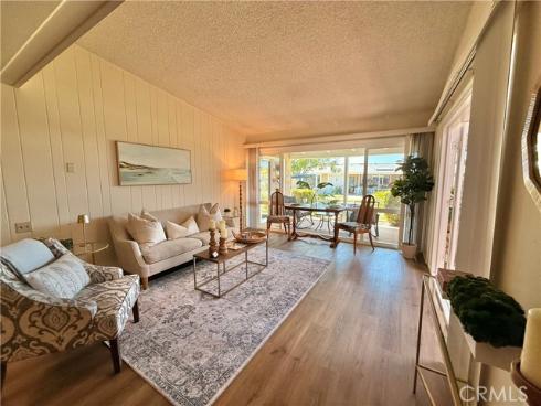 13560 Medinac 102B Lane, Seal Beach, CA