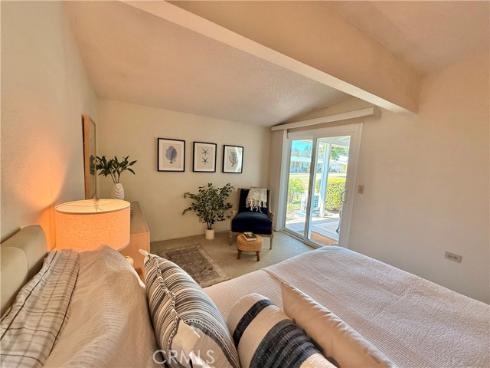 13560 Medinac 102B Lane, Seal Beach, CA