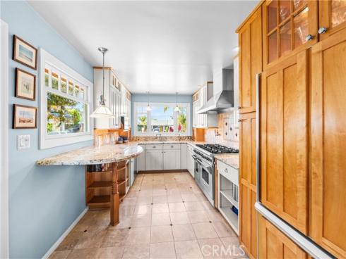 800 Driftwood Avenue, Seal Beach, CA