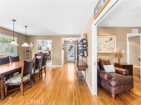800 Driftwood Avenue, Seal Beach, CA