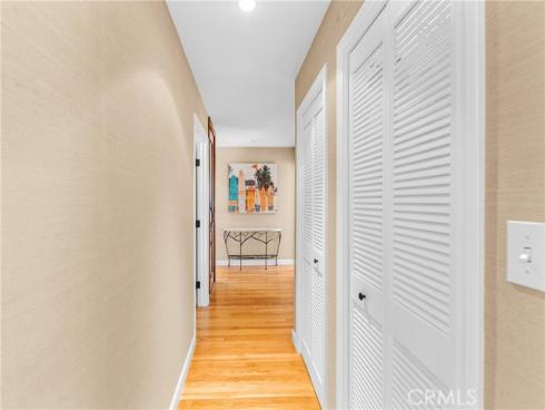 800 Driftwood Avenue, Seal Beach, CA
