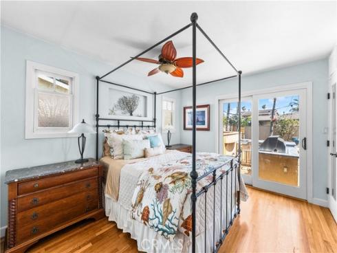 800 Driftwood Avenue, Seal Beach, CA