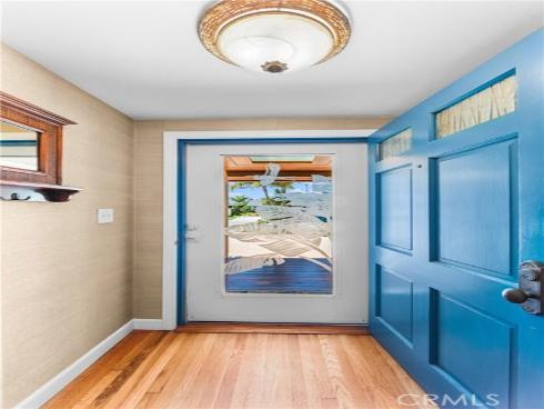 800 Driftwood Avenue, Seal Beach, CA
