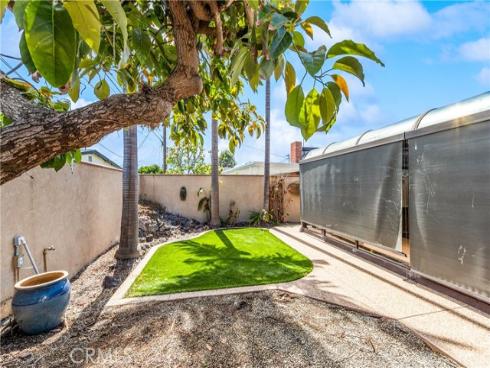 800 Driftwood Avenue, Seal Beach, CA