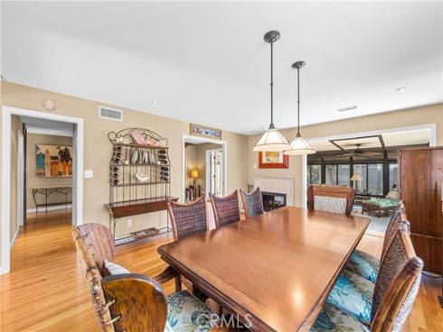 800 Driftwood Avenue, Seal Beach, CA