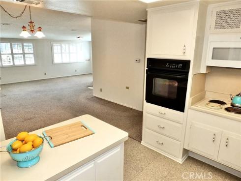 13381 Del Monte Drive M14-28F , Seal Beach, CA