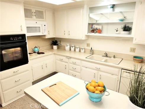 13381 Del Monte Drive M14-28F , Seal Beach, CA