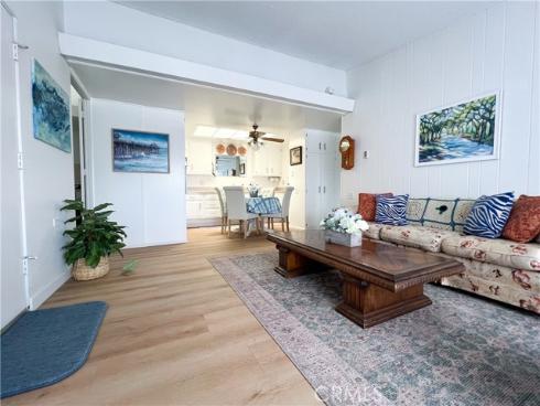 1321  Golden Rain Rd., M2-67d  , Seal Beach, CA
