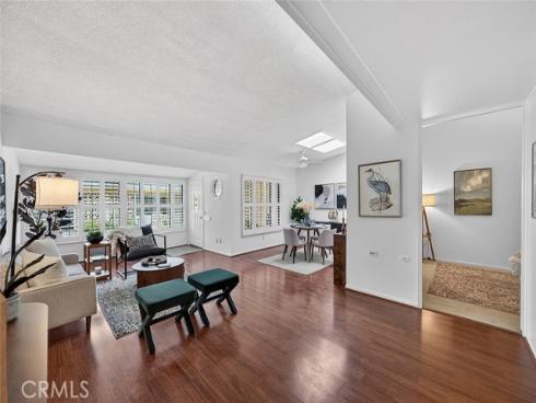 13581 Medinac Lane M5 71d , Seal Beach, CA