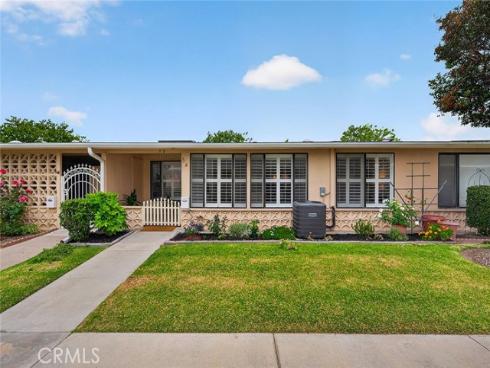 13581 Medinac Lane M5 71d , Seal Beach, CA