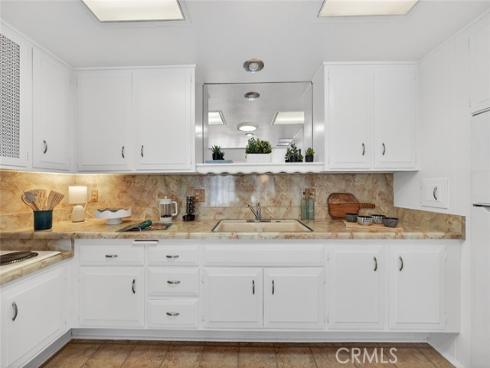 13581 Medinac Lane M5 71d , Seal Beach, CA