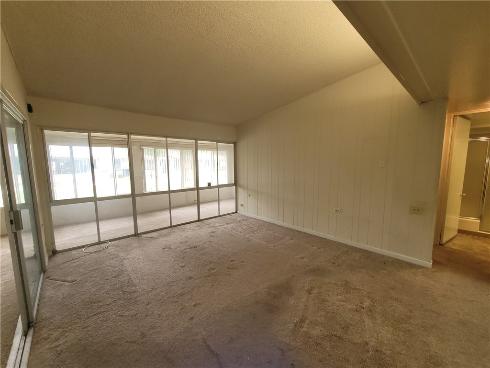 13561 Medinac M5-70e Lane, Seal Beach, CA