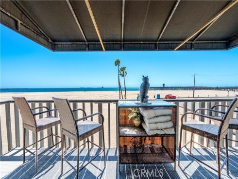 1003  Seal  , Seal Beach, CA