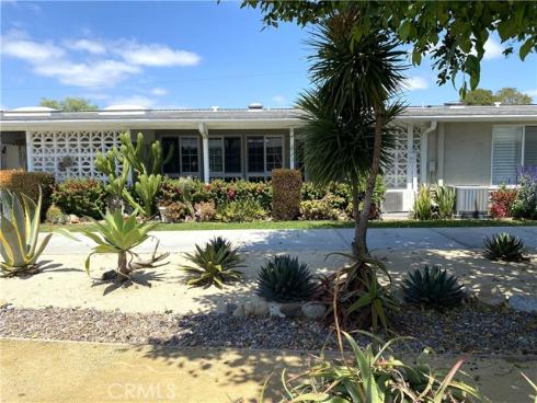 1681 Monterey Rd., M2-15d , Seal Beach, CA