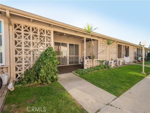 13741 Annandale 18J DriveM-1, Seal Beach, CA