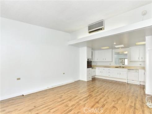 13741 Annandale 18J DriveM-1, Seal Beach, CA