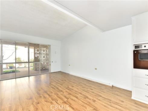 13741 Annandale 18J DriveM-1, Seal Beach, CA