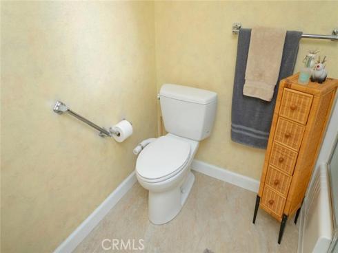 1900  Mckinney Way #22f (m15)  , Seal Beach, CA