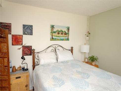 1900  Mckinney Way #22f (m15)  , Seal Beach, CA