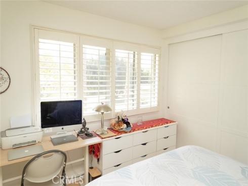 1900  Mckinney Way #22f (m15)  , Seal Beach, CA