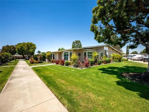 1800 Sunningdale RoadM-14 18A