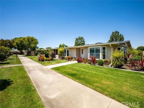 1800 Sunningdale 18A RoadM-14, Seal Beach, CA