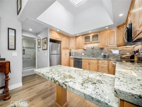 1800 Sunningdale 18A RoadM-14, Seal Beach, CA