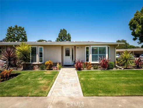 1800 Sunningdale 18A RoadM-14, Seal Beach, CA