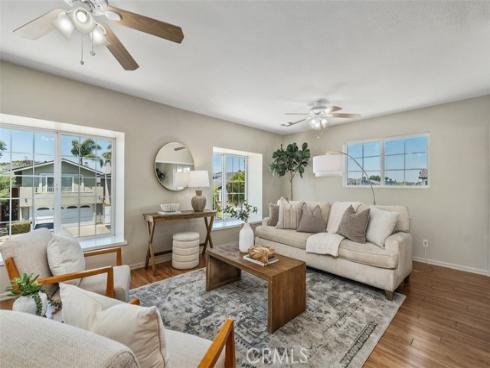 4508 Guava , Seal Beach, CA