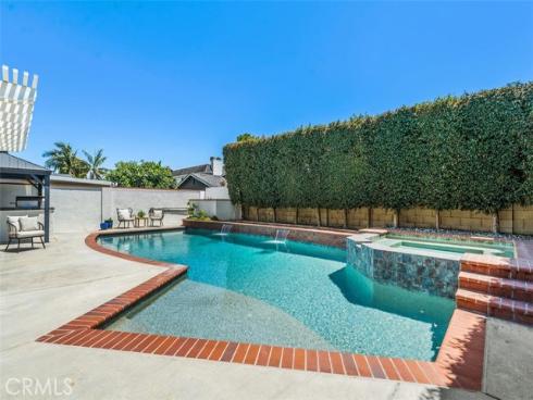 4508 Guava , Seal Beach, CA