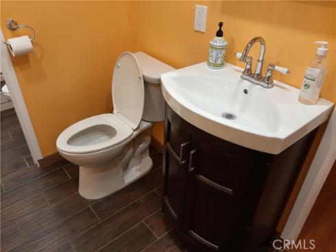 12592  Montecito  9  Road, Seal Beach, CA