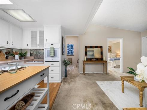 13381 El Dorado 202C M8 Drive, Seal Beach, CA