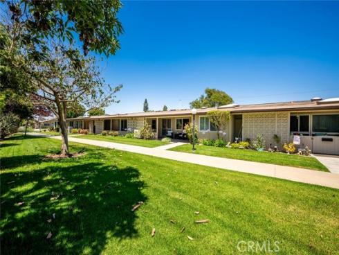 13381 El Dorado 202C M8 Drive, Seal Beach, CA