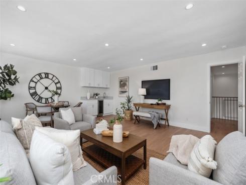 3790 Violet St , Seal Beach, CA