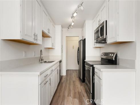 12200 Montecito D301 Road, Seal Beach, CA