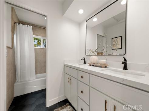 640 Island View , Seal Beach, CA