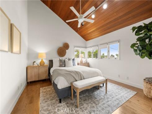 640 Island View , Seal Beach, CA