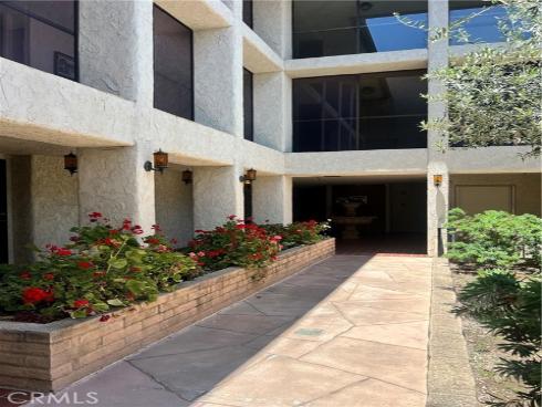 12300  Montecito  24 , Seal Beach, CA