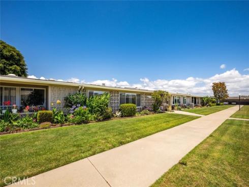 13451 Danbury 133E LaneM6, Seal Beach, CA