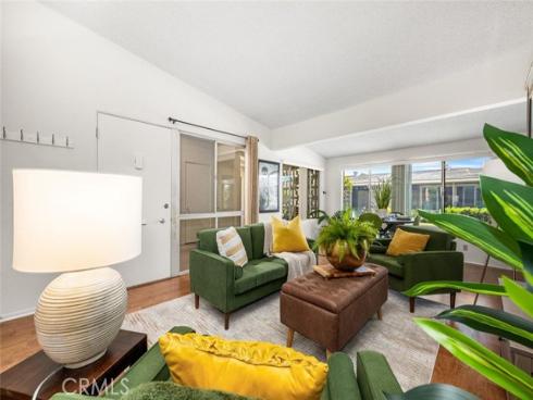 13451 Danbury 133E LaneM6, Seal Beach, CA