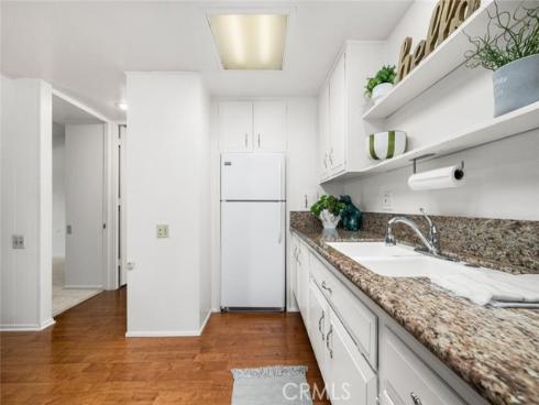 13451 Danbury 133E LaneM6, Seal Beach, CA