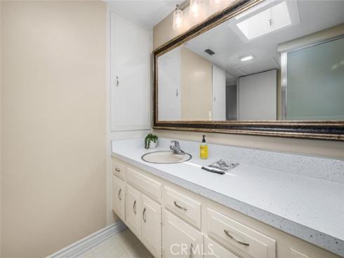 1562 Golden Rain 44D M2 Road, Seal Beach, CA