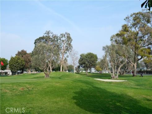 1562 Golden Rain 44D M2 Road, Seal Beach, CA