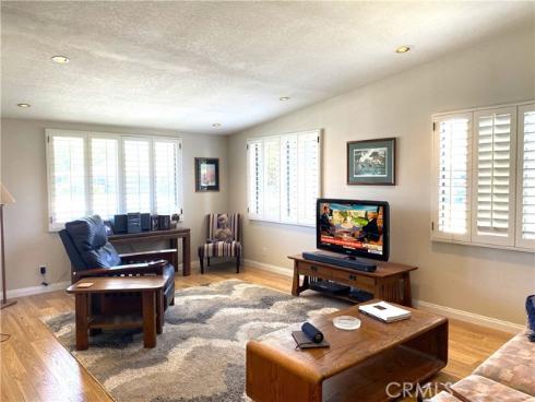 13641 Alderwood Ln., M3-35f , Seal Beach, CA
